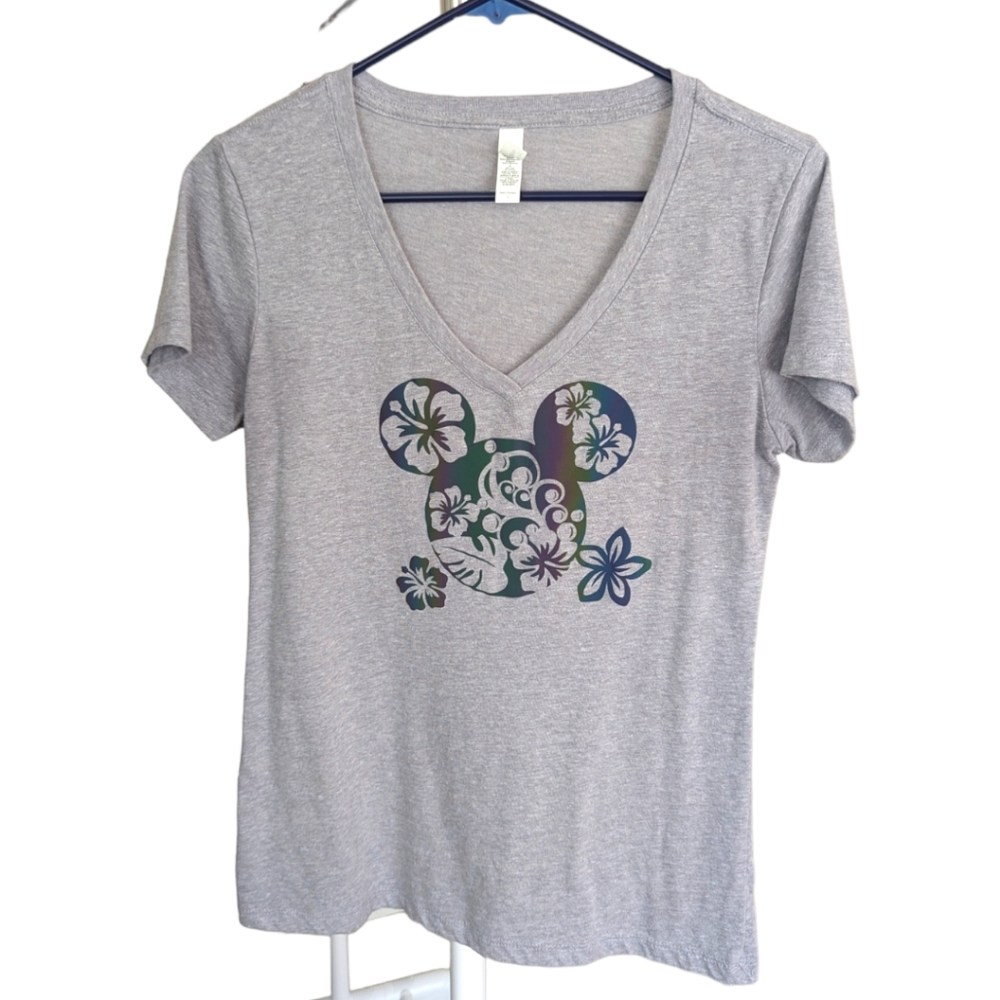Fitted Small-Medium Iridescent Aloha Mickey V-neck Tee